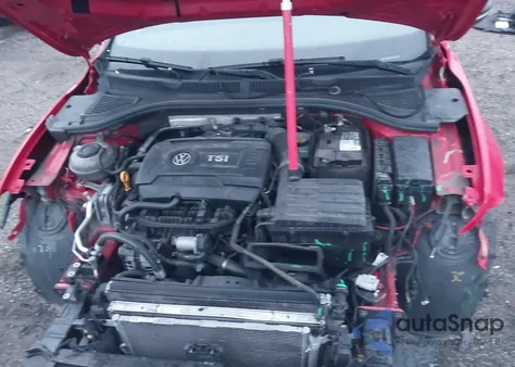 2019 Volkswagen Jetta Gli 2.0T 35Th Anniversary Edition/2.0T Autobahn/2.0T S from USA, damaged, VIN 3VW5T7BU2KM144149